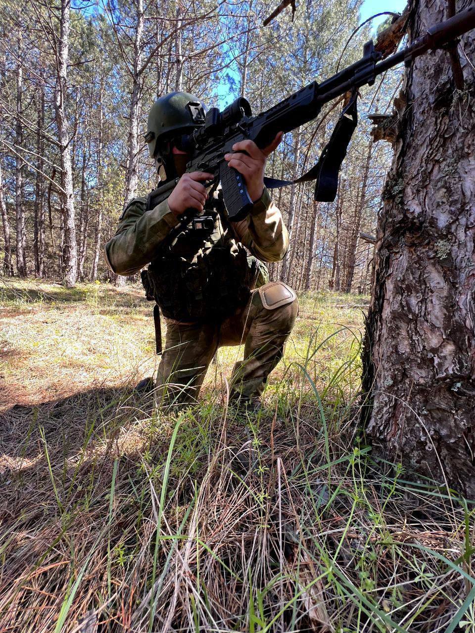 Мы, «Украина.Ру», призываем уважаемых читателей подписаться на канал Десантника, действительно с первых дней находящегося на СВО, который освещает реальные события со всех направлений фронта, а также показывает вам жизнь...