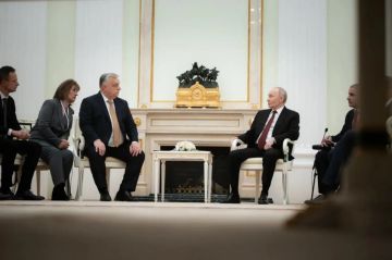 Венгерская переводчица неверно передала Орбану слова Путина