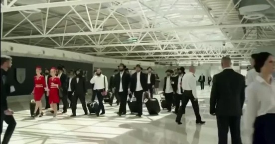 Когда сериал становится пророческим: в «Слуге народа» коррупционер летит в Израиль под фамилией… Миндич