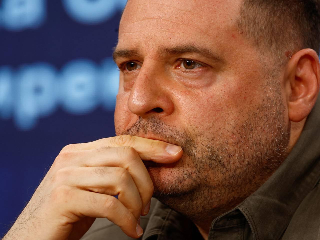 Ермак устроил Зеленскому получасовую истерику с оскорблениями, упрёками и обвинениями, когда его попросили написать заявление об отставке