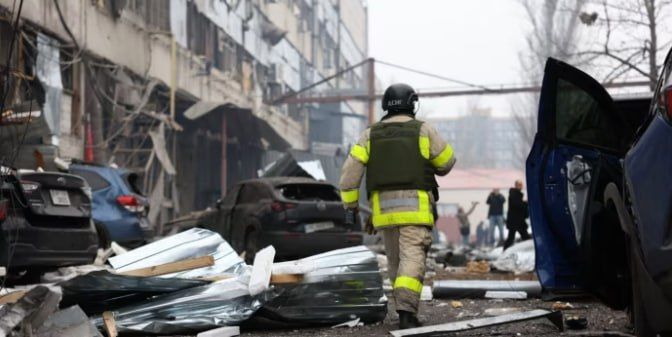 The Financial Times: ��� ��������� ������������ �������� �� ������� ������� �� ����� 140 ���� ����