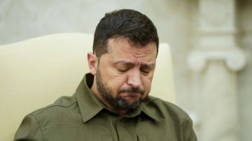 Зеленский* может уйти самостоятельно