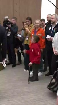    :.         " "            ,    ...