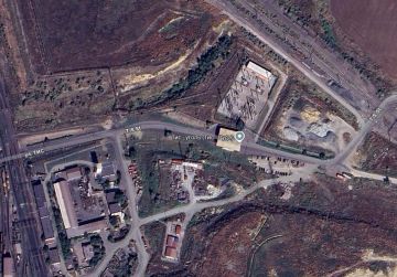 Вероятно сегодня ночью, ударом 15ти Гераней, была поражена Электрическая подстанция ПС "ТИС", сообщает канал «Хроники Гераней»