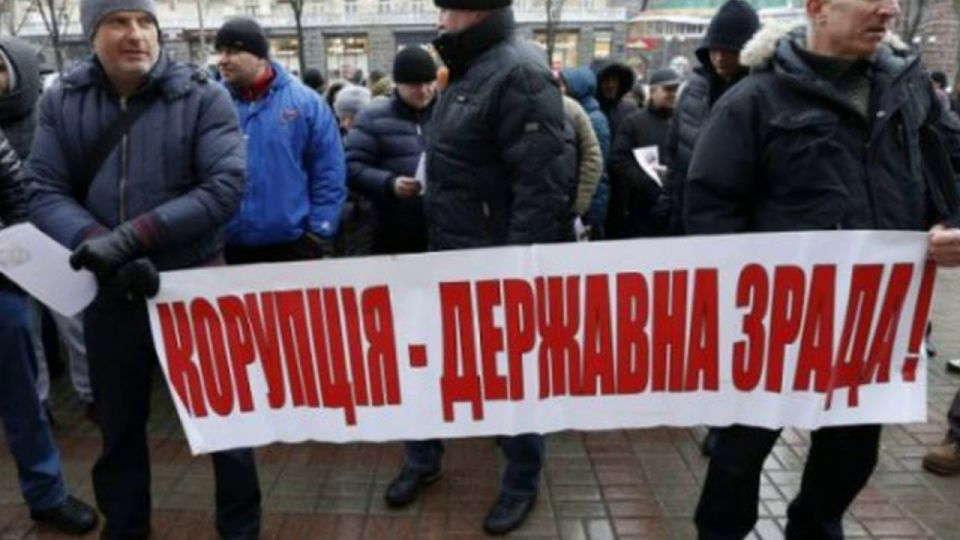 ������ ������������� ������ ������� ��-�� ����������� �������, � Reuters