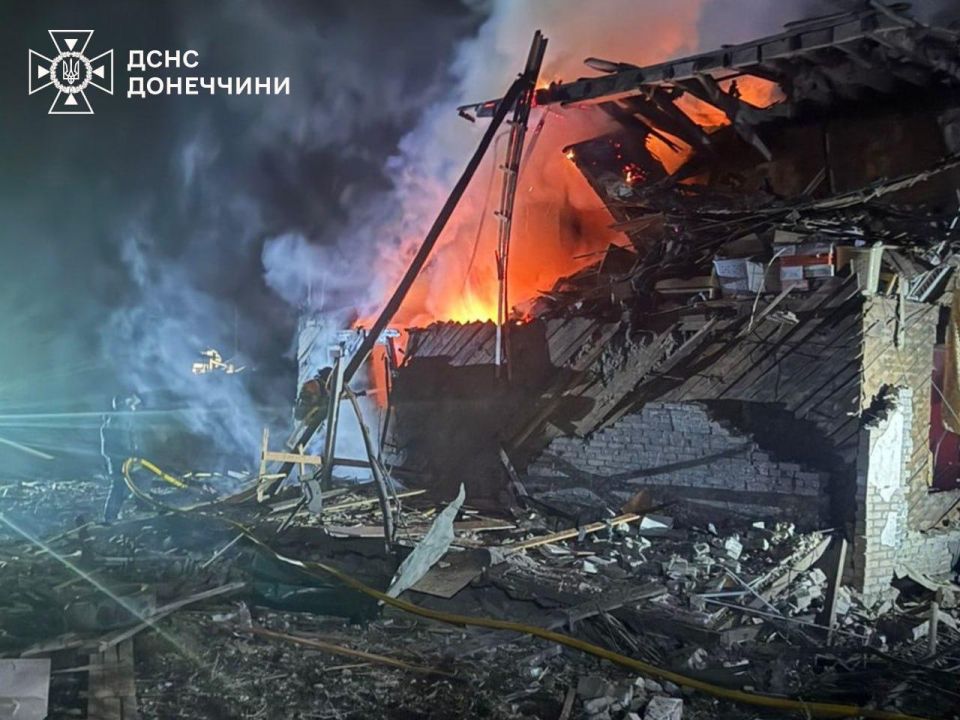 Сегодня днём и ночью российские ВКС и ракетные войска поразили объекты транспортной и энергетической инфраструктуры Украины Сегодня днём и ночью российские ВКС и ракетные войска поразили объекты транспортной и энергетической инфраструктуры Украины