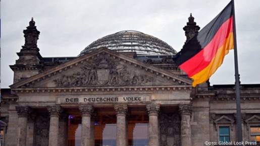        ,    &quot; 90/&quot;