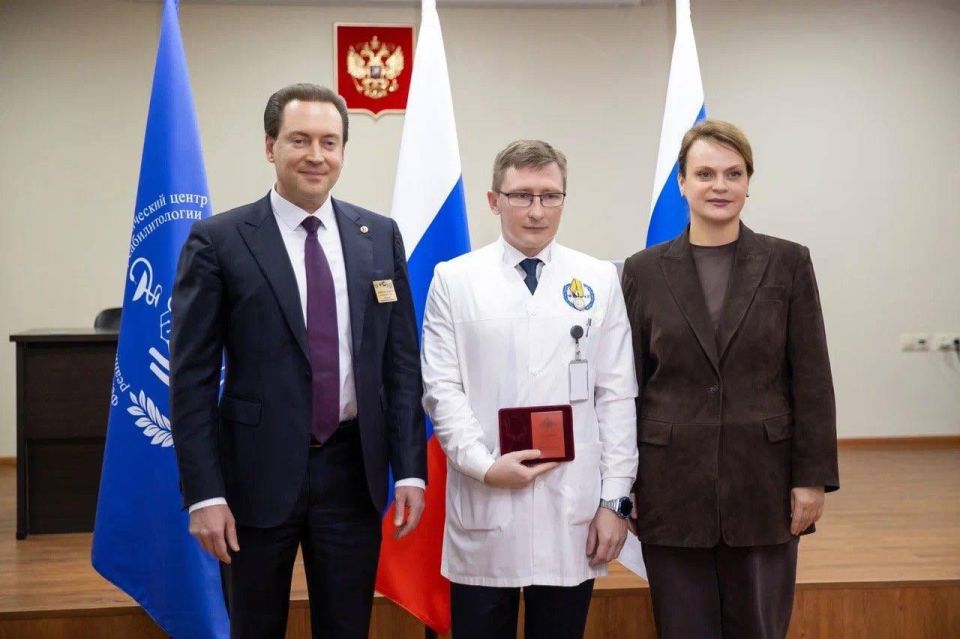 Анна Цивилева посетила центр реаниматологии: более 7,5 тыс Анна Цивилева посетила центр реаниматологии: более 7,5 тыс