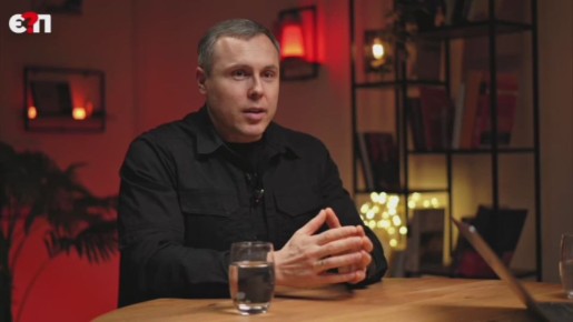 За все время программы контрактов 18-24 (с февраля 2025 г.) их подписали 1000 человек, при том, что каждый месяц на Украине мобилизуют 30 тыс