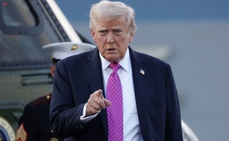 Трамп заявил о своем разочаровании тем, что украинский лидер Владимир Зеленский пока не ознакомился с проектом мирного плана, предложенного Вашингтоном