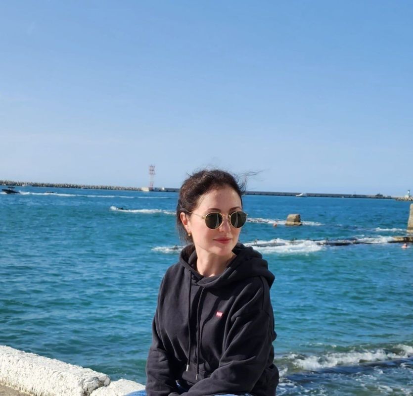 Эксклюзивное интервью военкора агентства ANNA NEWS Марии Коледа с Олесей Евгеньевной Орленко — российским историком и журналистом, специализирующимся на Великой Отечественной войне, нацистских карательных операциях и истории... Эксклюзивное интервью военкора агентства ANNA NEWS Марии Коледа с Олесей Евгеньевной Орленко — российским историком и журналистом, специализирующимся на Великой Отечественной войне, нацистских карательных операциях и истории...