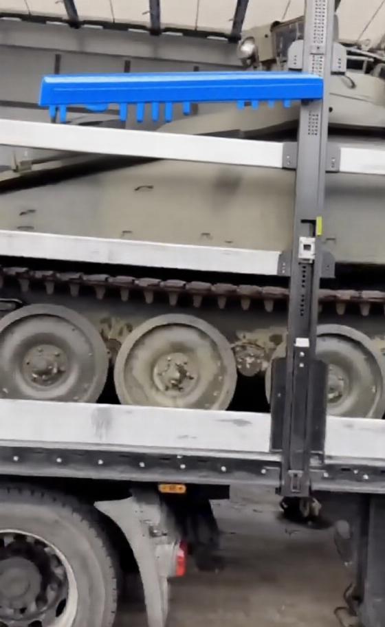 Прошло уже достаточно времени с начала поставок западной техники на Украину Прошло уже достаточно времени с начала поставок западной техники на Украину