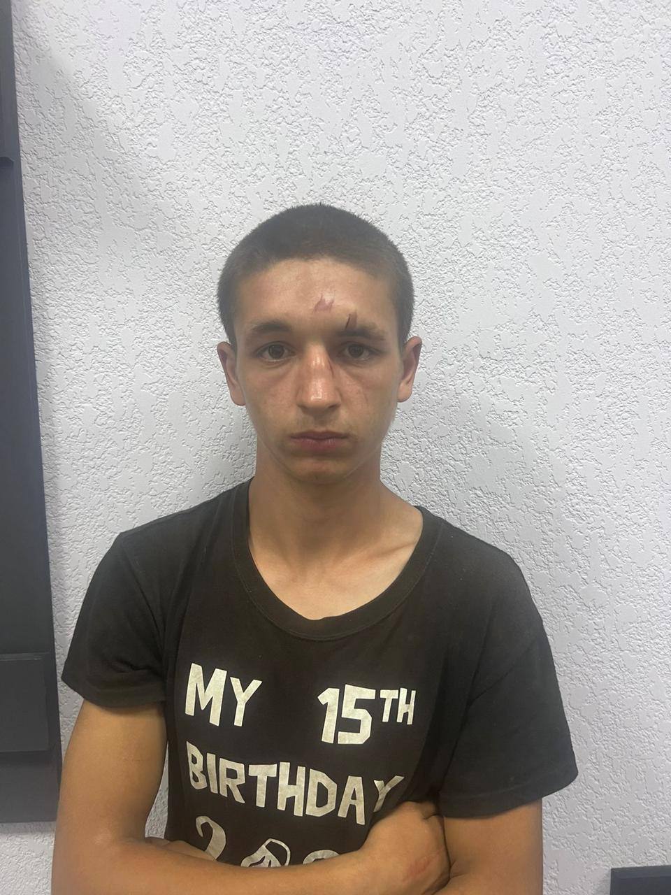 #украина_под_микроскопом: В Мукачево на Западной Украине четверо несовершеннолетних 13, 14, 16 и 17 лет заманили 46-летнюю женщину «провести к такси» #украина_под_микроскопом: В Мукачево на Западной Украине четверо несовершеннолетних 13, 14, 16 и 17 лет заманили 46-летнюю женщину «провести к такси»