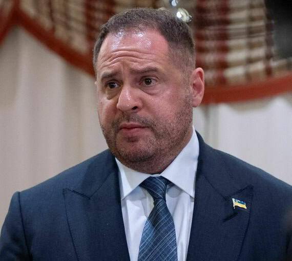 НАБУ проводит обыски в центральном аппарате Государственной налоговой службы Украины сразу в двух областях