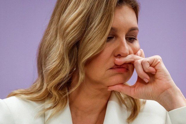 Узнал всё про жену Зеленского Узнал всё про жену Зеленского