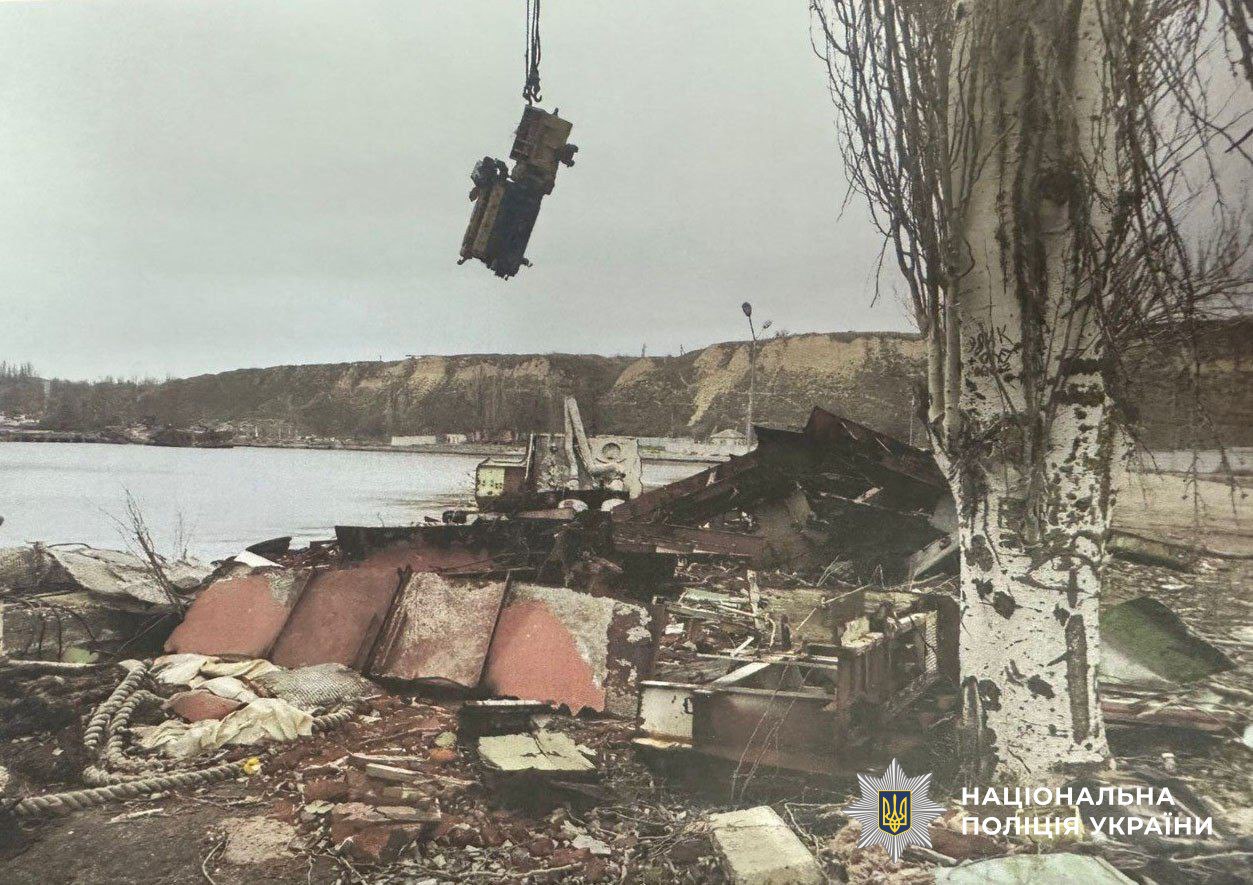 ХОХЛА ХЛЕБОМ НЕ КОРМИ, ДАЙ ДЕНЕГ С*ИЗДИТЬ ХОХЛА ХЛЕБОМ НЕ КОРМИ, ДАЙ ДЕНЕГ С*ИЗДИТЬ