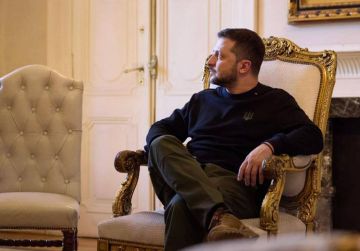 Анекдот дня: Зеленский заявил, что не держится за своё кресло, да и вообще, приказал депутатам подготовить варианты на случай возможного проведения выборов