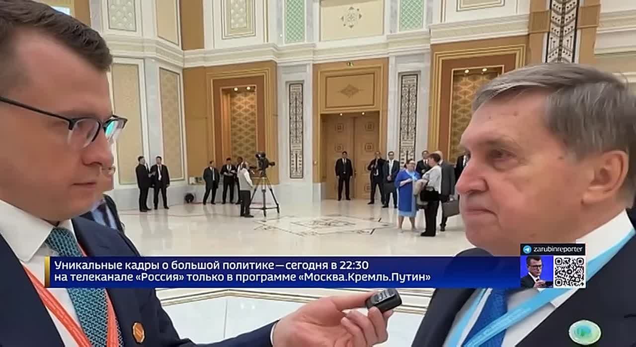 «Никакой буферной, демилитаризованной зоны в вопросе урегулирования конфликта на Украине не обсуждается», — помощник президента России Юрий Ушаков о ходе мирных переговоров и о планах США создать такую территорию на Донбассе