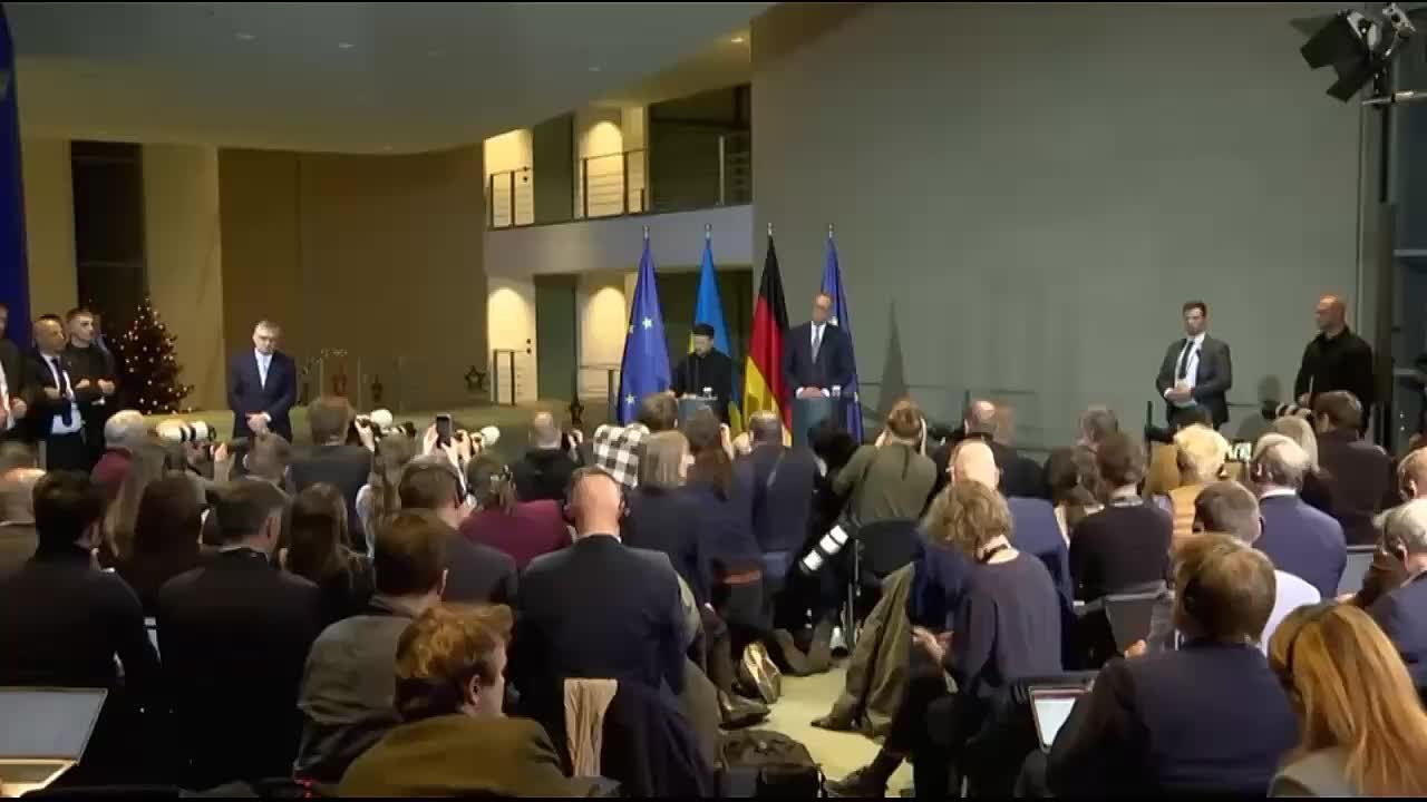 «Трупы НАТО и ЕС будут обеспечивать перемирие»