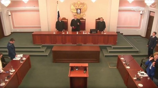 Владимир Зеленский попросил отдать ему квартиру Ларисы Долиной