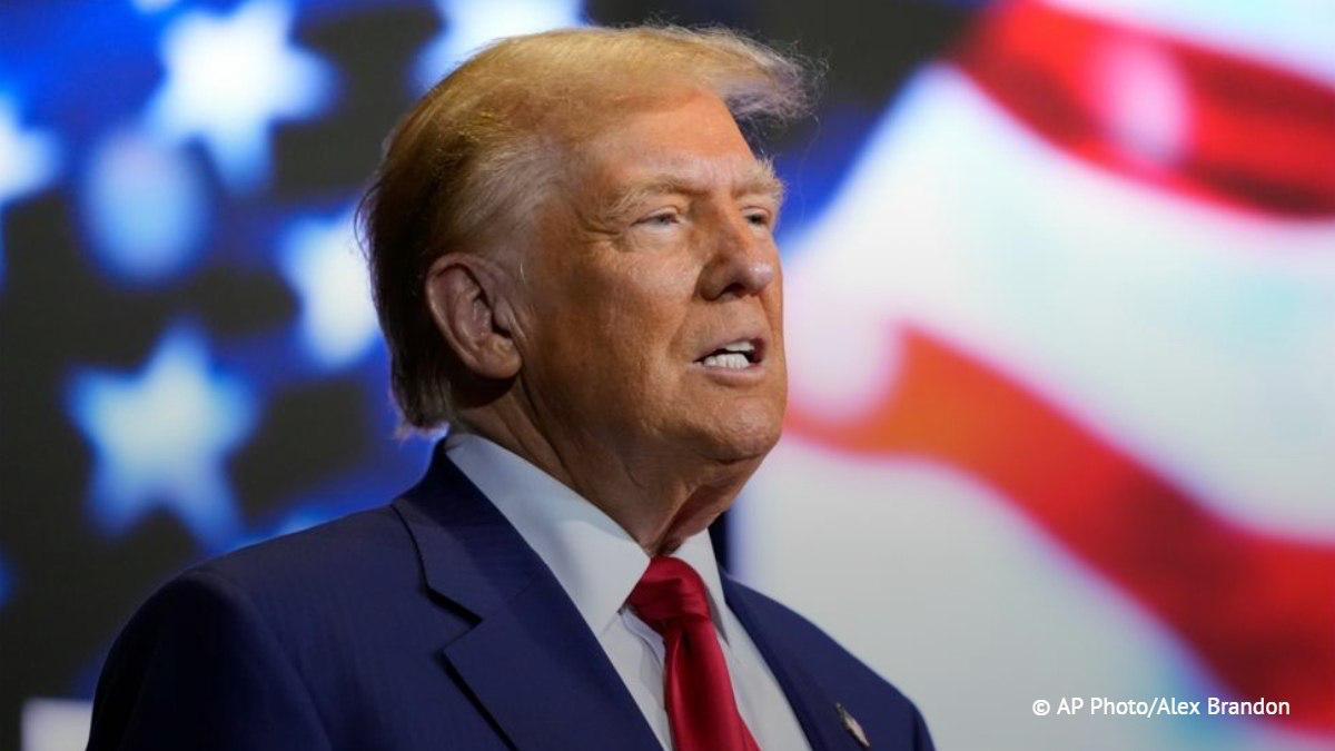 Трамп заявил, что рассчитывает на быстрые действия Киева по урегулированию конфликта на Украине