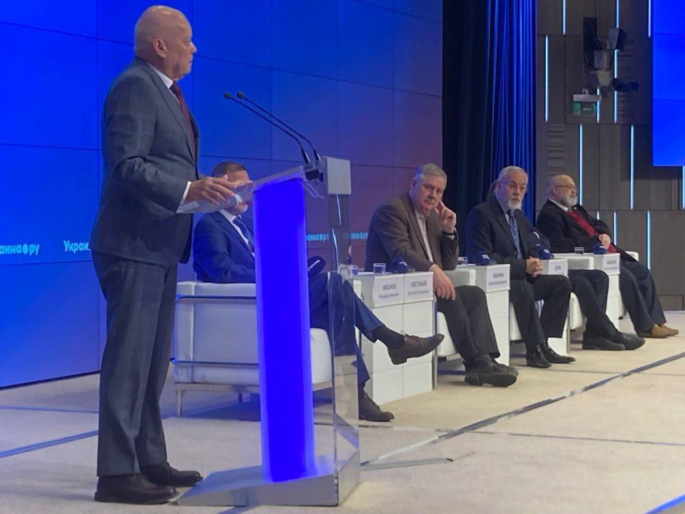 ����� ����������, ����� � ��������� ��� � �����