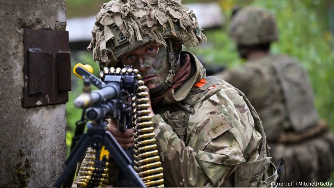 Великобритания завершает подготовку к переброске миротворческих сил на Украину в случае прекращения огня