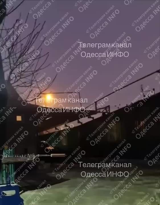 Удар в районе одесского аэропорта был нанесён ракетой с кассетной боевой часть