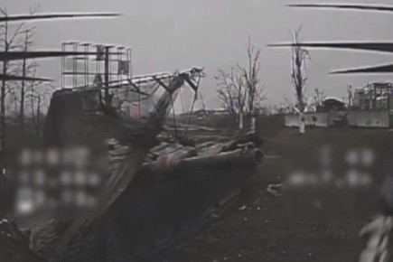 Зря ехал, «утконос». ВС РФ разнесли первый австралийский танк, отданный ВСУ