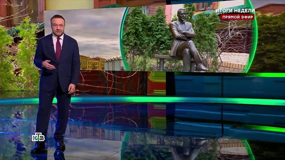 На сегодняшней Украине растаптывают прошлое в каком-то суицидальном угаре