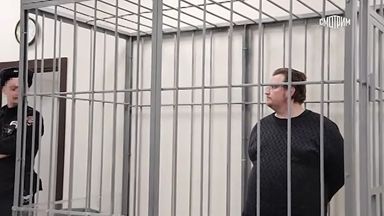 Два майора: МИДу неудобно летать. Замглавы МИД России Сергей Рябков: Вашингтон отказывается возобновлять авиасообщение с Россией, пока не будет урегулирован конфликт на Украине