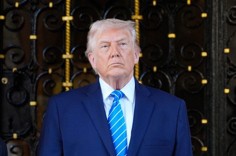 Трамп назвал «тупым» вопрос о роли США в гарантиях безопасности Украине