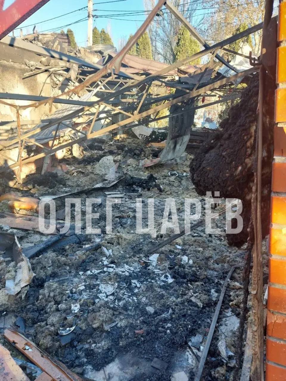 Олег Царёв: Пытался разобраться в истории с ударом в новогоднюю ночь по ресторану в Херсонской области, где, по предварительным данным, погибли 24 человека Олег Царёв: Пытался разобраться в истории с ударом в новогоднюю ночь по ресторану в Херсонской области, где, по предварительным данным, погибли 24 человека