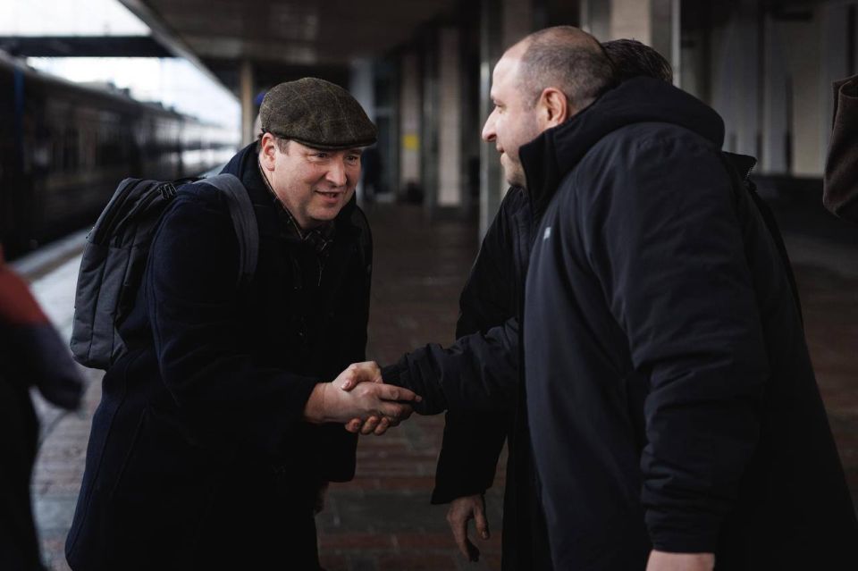 ��� ������: ����, ����� �������. � ���� ������� ��������� �� �������� ������������ ������������ ����������� �����