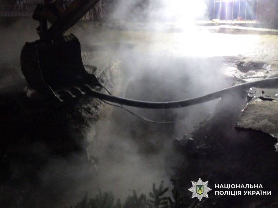 ������� 16 ��� ����� � ��� � ��������, �������������� � ���������� ������ ��������� � ������������ ������