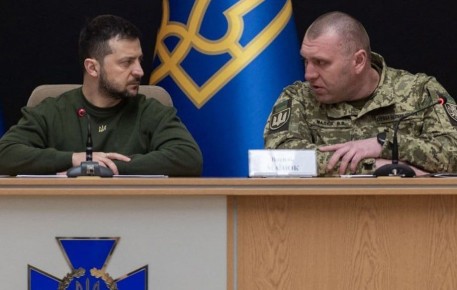 Малюк В С Ё. Глава СБУ в итоге согласился покинуть должность