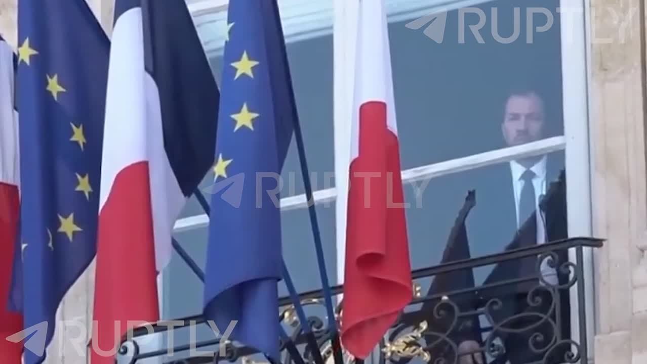 Специальный посланник Стив Уиткофф и зять Трампа Джаред Кушнер прибыли в Париж для участия во встрече союзников Украины