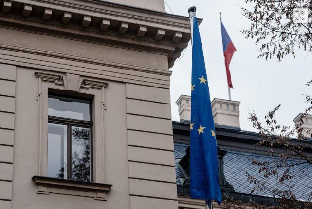 ��������� �����. � ����� ������� ���� ������ ������� � ������� ����� ����-��������� ������ �� ������ ������������� ����������, ������� � �� ���� ��. ����� �� ����� ������� ����� �� ������ ������ ��������� (������ ������)...