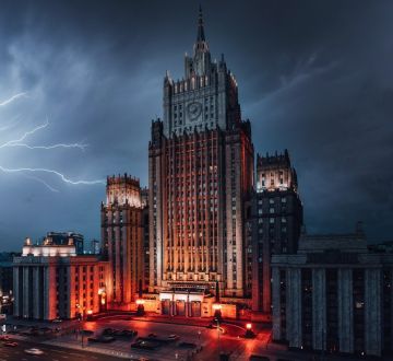 Министерство иностранных дел России жёстко отреагировало на захват российского танкера "Маринера" американскими военными, отметив, что "результатом инцидента может стать дальнейшее нарастание военно-политической...