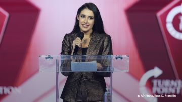 Четыре депутата Госдумы приглашены в Вашингтон для обсуждения урегулирования на Украине, заявила член Палаты представителей США Анна Паулина Луна