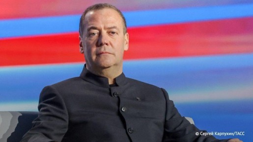 Медведев назвал ночной удар "Орешником" по западу Украины "уколом галоперидола опасным психам"