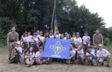 КАК НАЦИСТЫ ИЗ ГРУППИРОВКИ “СОКОЛ” УЧИЛИ ШКОЛЬНИКОВ УБИВАТЬ И ПОЧЕМУ ЭТО ШОКИРОВАЛО ЗАПАД