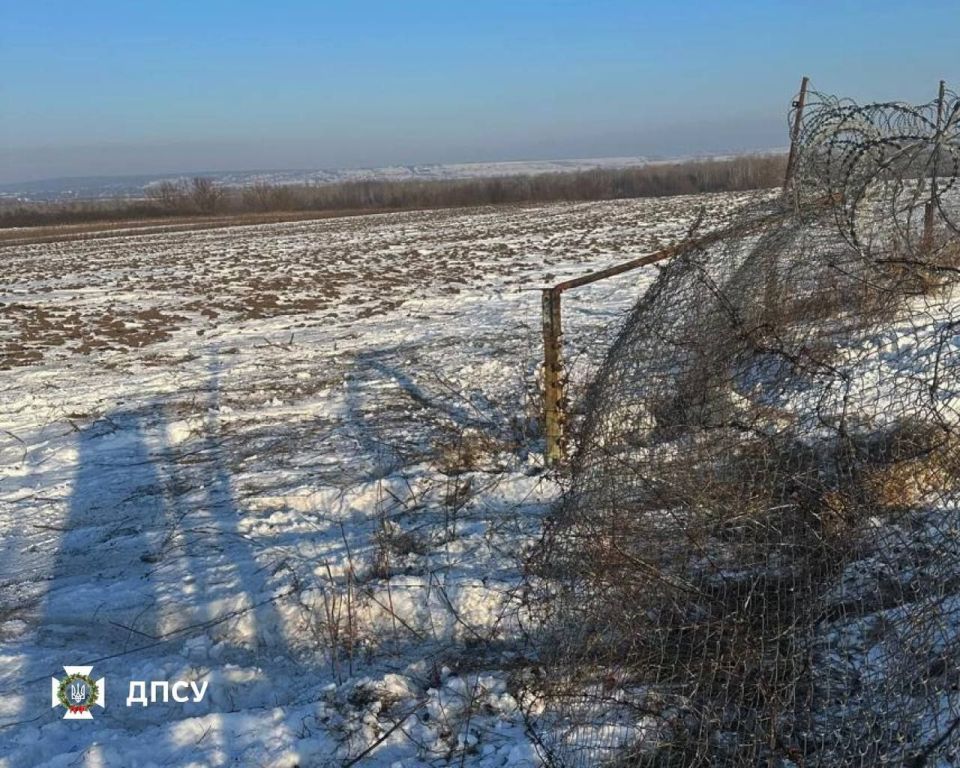 Даниил Безсонов: Группа мужчин пыталась вырваться из Украины в Румынию, тараня всё на своём пути внедорожником Даниил Безсонов: Группа мужчин пыталась вырваться из Украины в Румынию, тараня всё на своём пути внедорожником