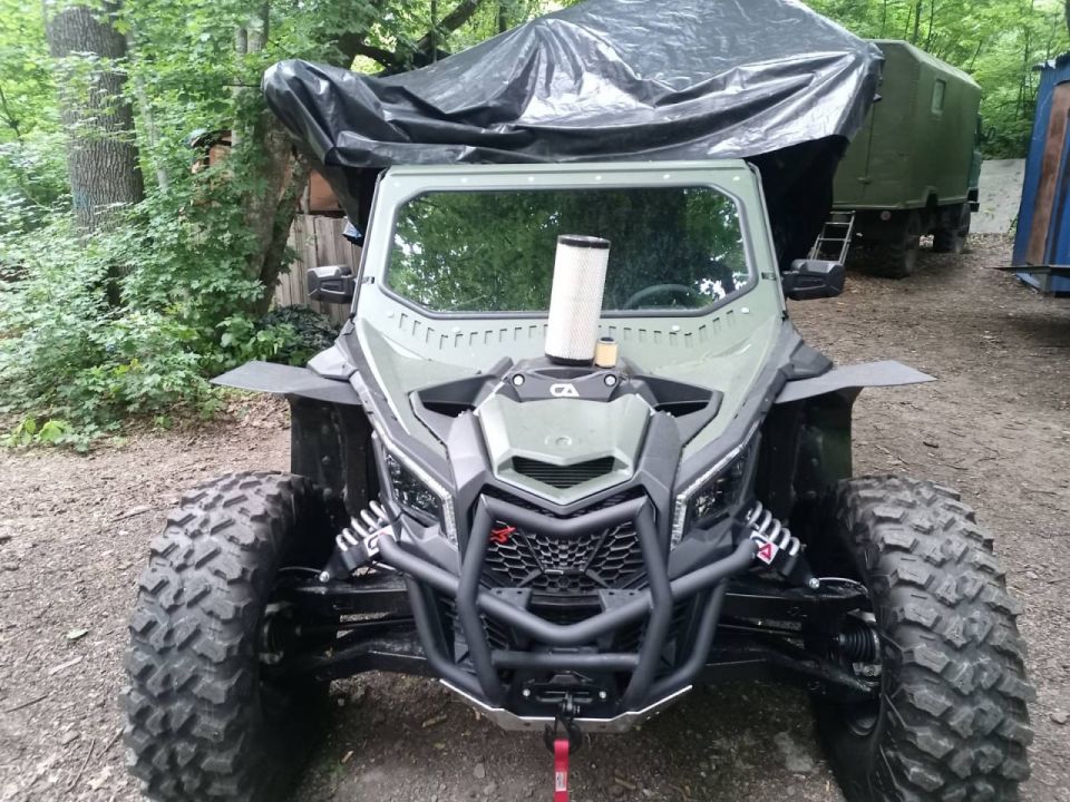 �� ���������� ��������� ��� ������� ���������� �������-�������� �������� ����� ��������� Tempest � �������� AGM-114L Hellfire Longbow