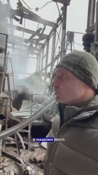 Киевский мэр Кличко делится кадрами с одного из объектов критической инфраструктуры в Киеве, по которому недавно нанесли комбинированный удар