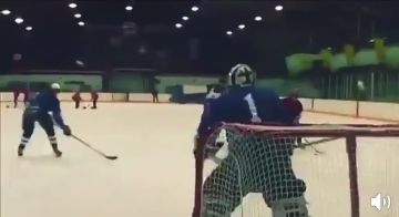 . Когда ты слишком хорошо выполняешь свою работу и бесишь коллег