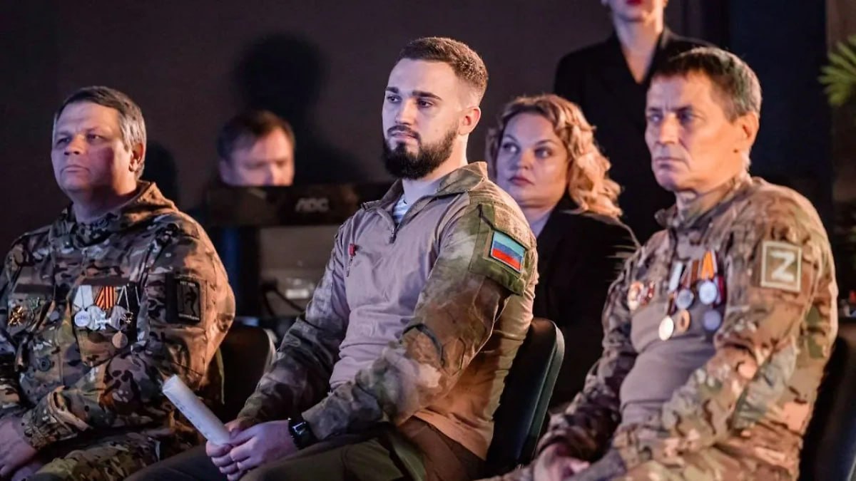 58% россиян позитивно восприняли бы присутствие ветерана СВО в своем рабочем коллективе — опрос ВЦИОМ