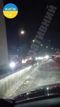 ������ ������ � ������� � ����� ��-�� ������� ���� �� ���������� �����, � ������� ��-������