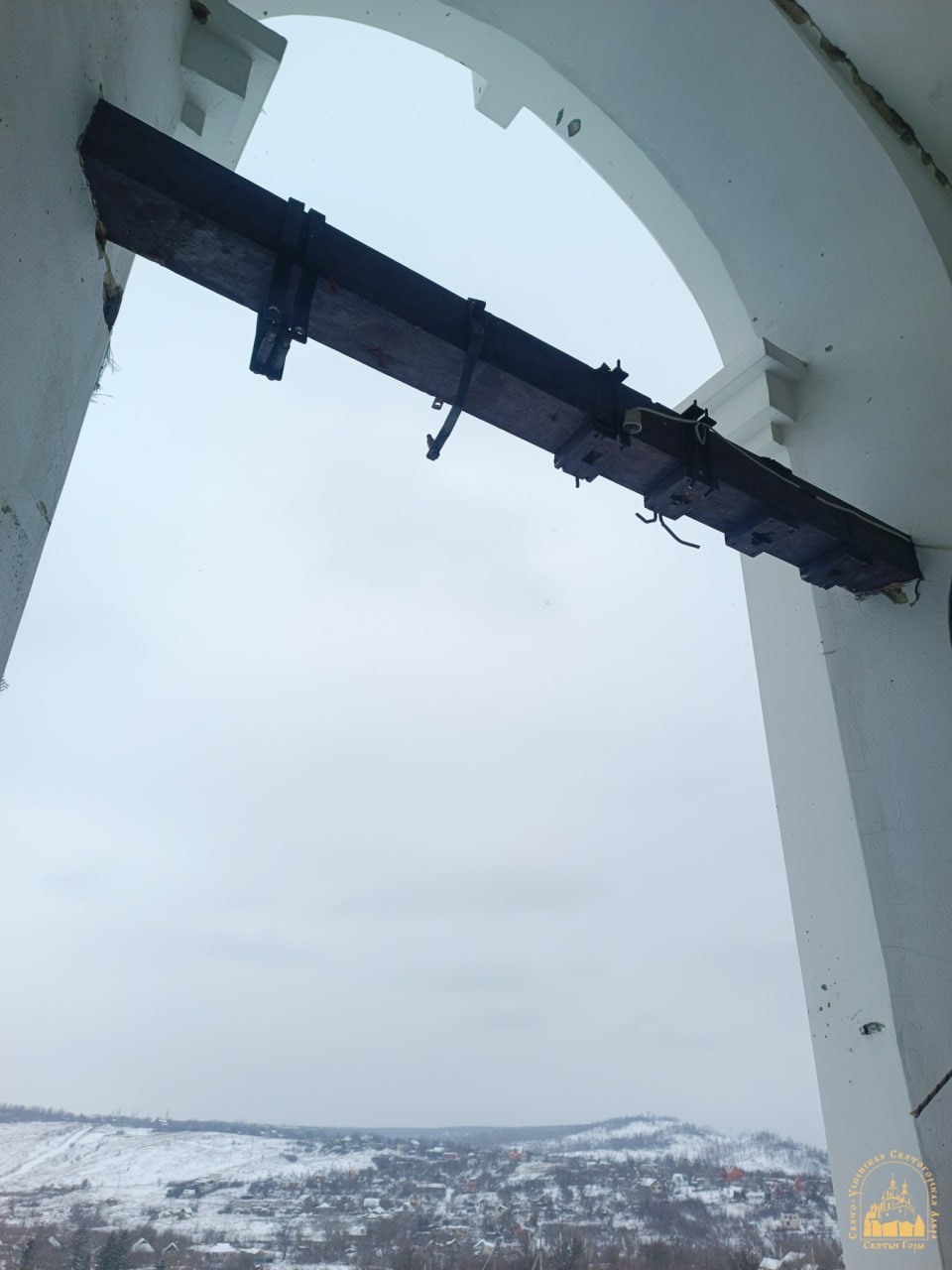 ВСУ разграбили Святогорскую лавру вывезя оттуда имевшиеся ценности ВСУ разграбили Святогорскую лавру вывезя оттуда имевшиеся ценности