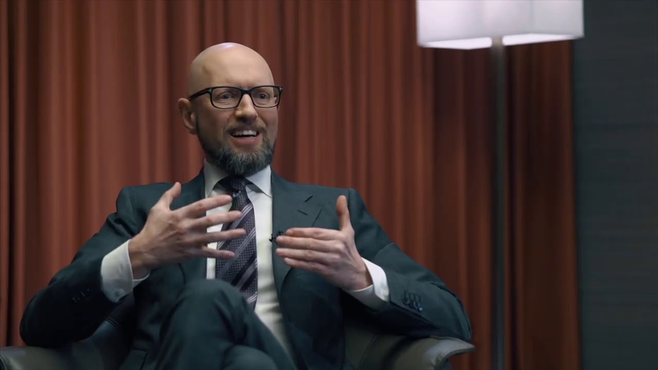 МВД РФ объявило в розыск бывшего премьера Украины Арсения Яценюка